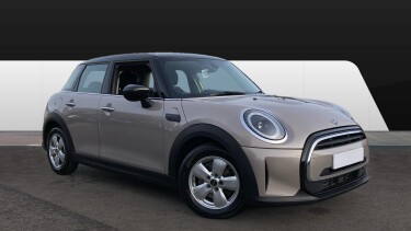 MINI Hatchback 1.5 Cooper Classic 5dr Auto Petrol Hatchback